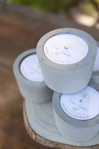 Cabin Green 8 oz Candle