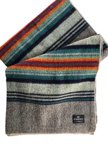 El Viajero Blanket- Grey Sunrise