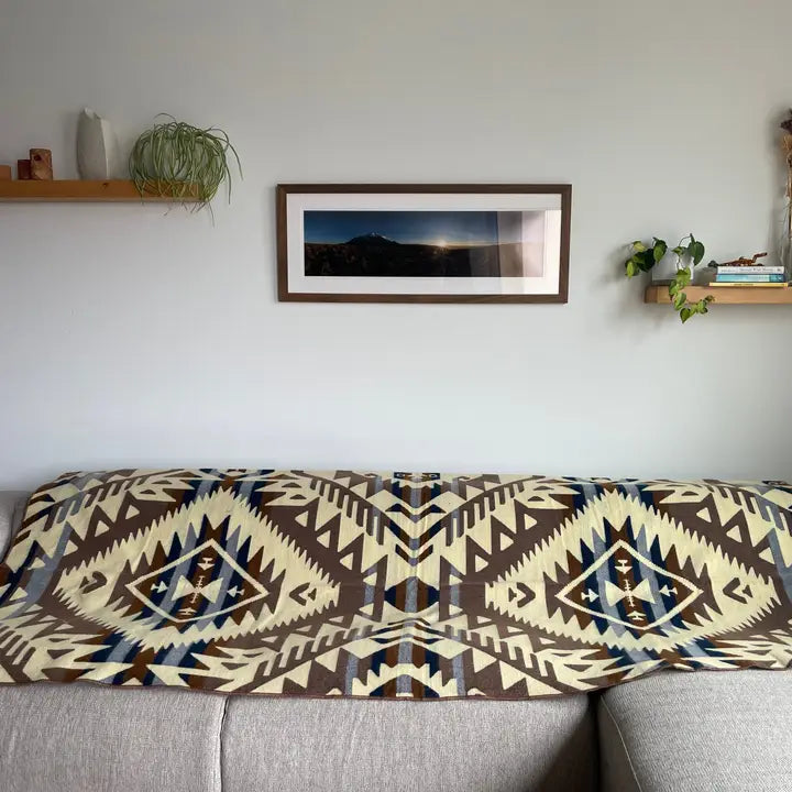 Canoa Blanket- Mahogany Earth