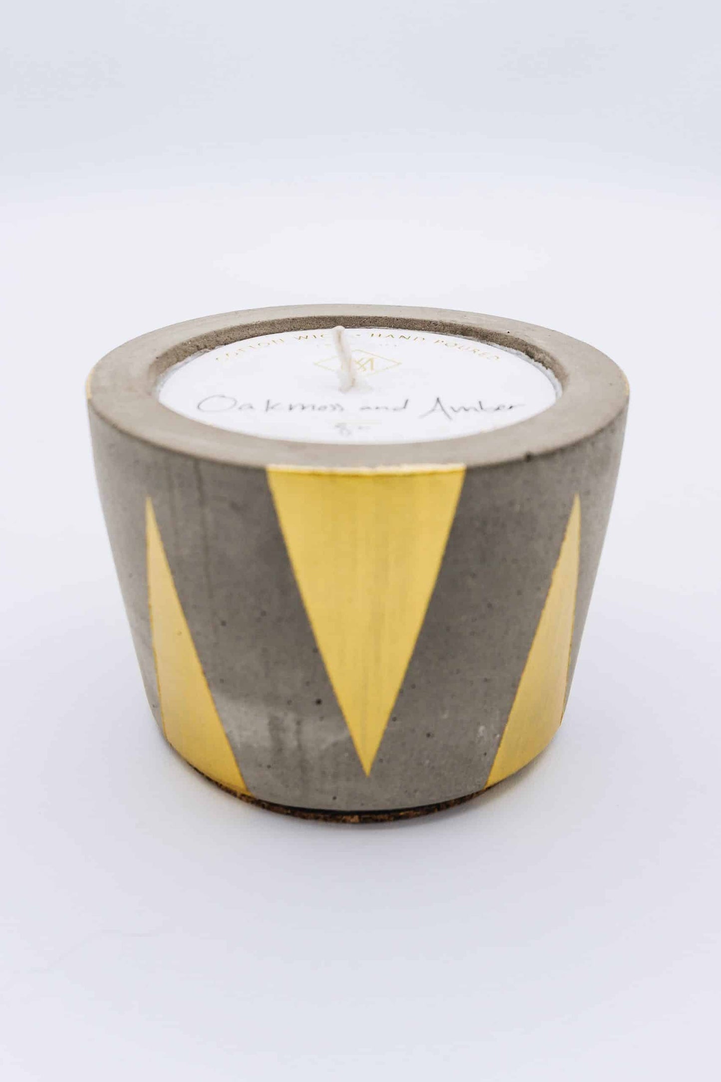 Oakmoss and Amber 8 oz Candle