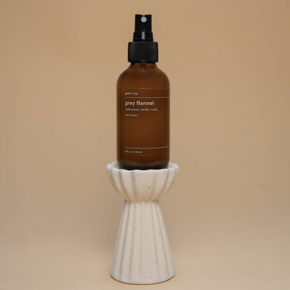 Grey flannel room + line spray - cedarwood, vanilla, musk