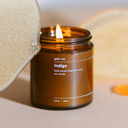 Indigo soy candle - black currant, bergamot, honey