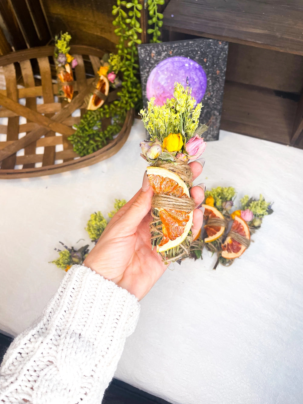 Sage with Wildflowers - Grapefruit smudge stick