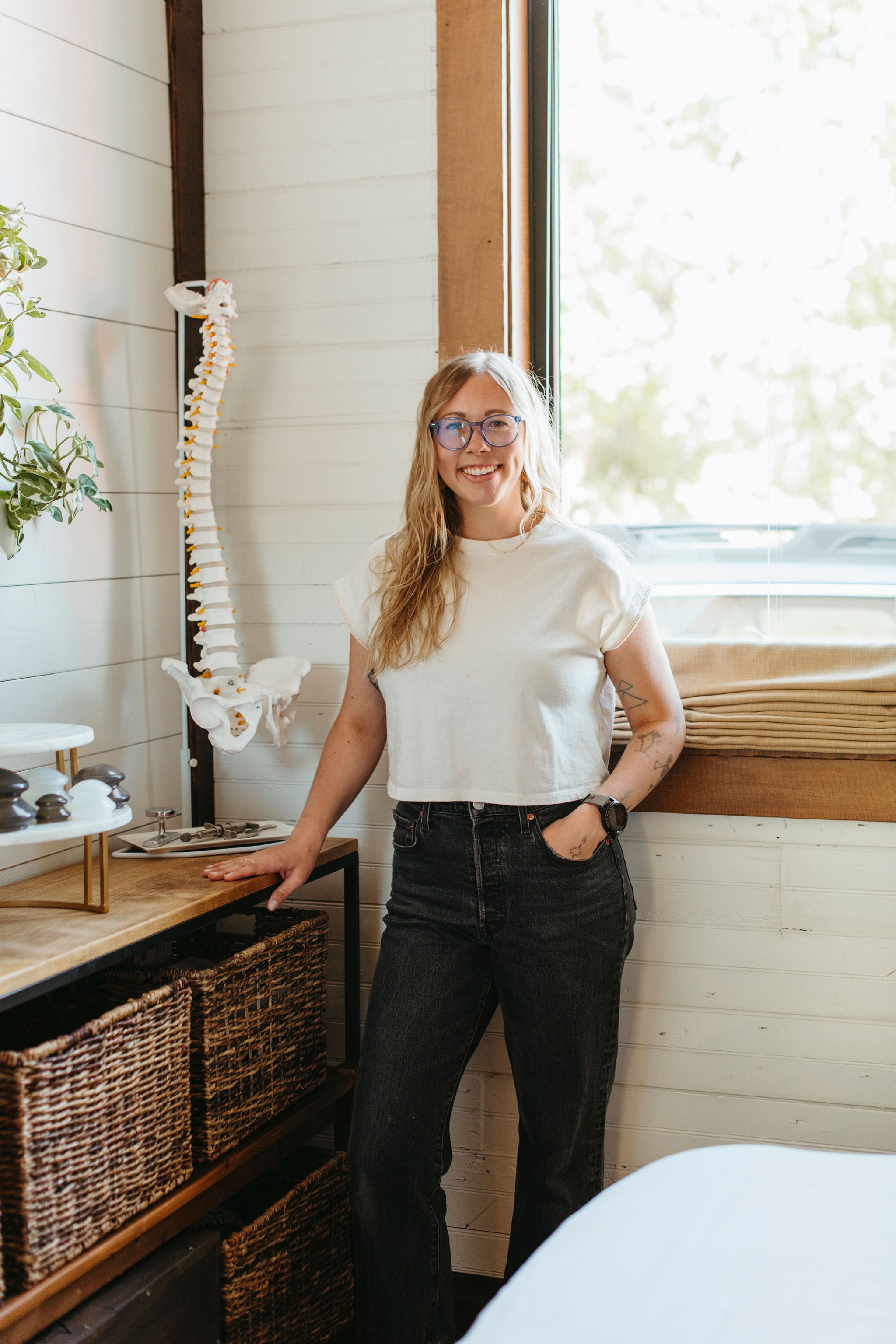 DR. MAKENA HOFER