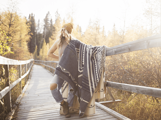 ACHUAR BLANKET - ASH GREY