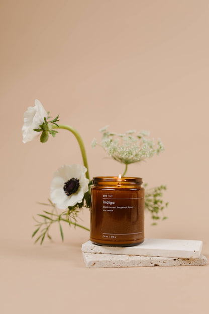 Indigo soy candle - black currant, bergamot, honey