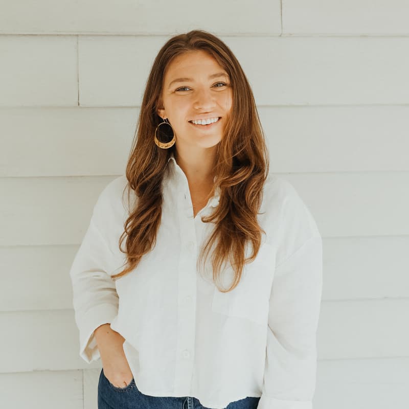 Dr. Ellie Blom – Acupuncturist